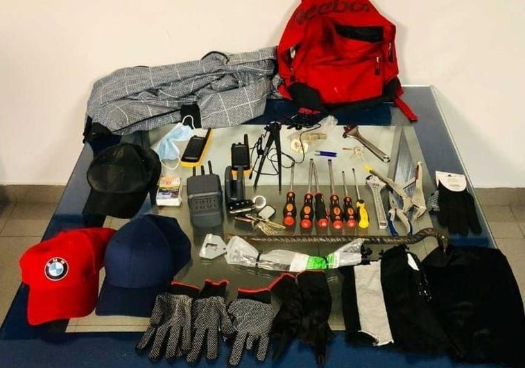 Absueltos los tres sospechosos de asaltar una casa en la calle Muro